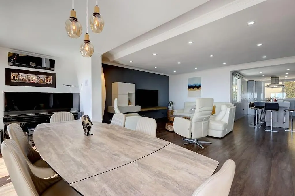 Luxury Villa With Beautiful Sea View & Jacuzzi Benalmadena