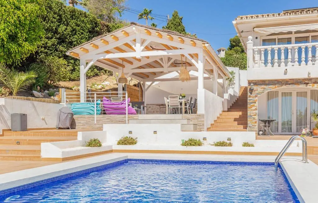 Luxury Villa With Beautiful Sea View & Jacuzzi Benalmadena